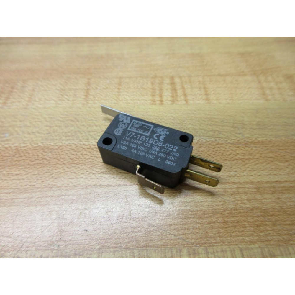 Micro Switch V7-1B19D8-022 Switch V71B19D8022 - New No Box