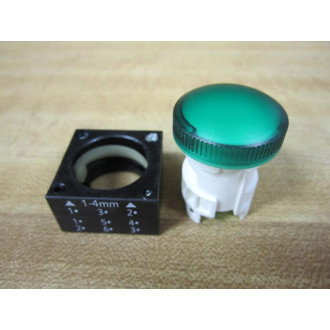 Siemens 3SB3 001-6AA40 Green Button 3SB30016AA40 wBase - New No Box