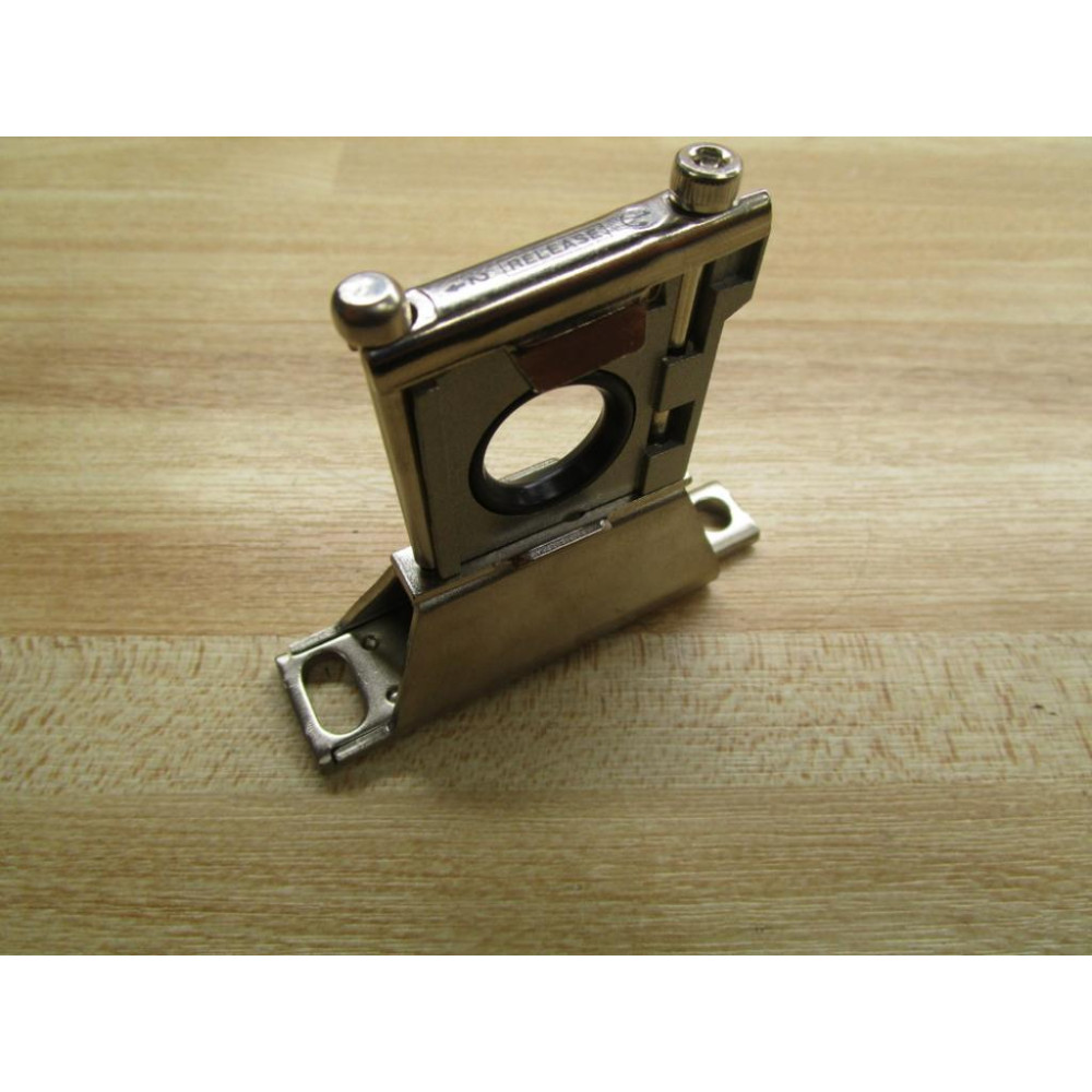 SMC Y300T Interface wBracket - New No Box
