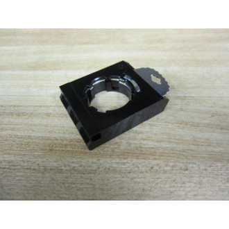 Baco 333E Push Button Clip Latch Base - New No Box