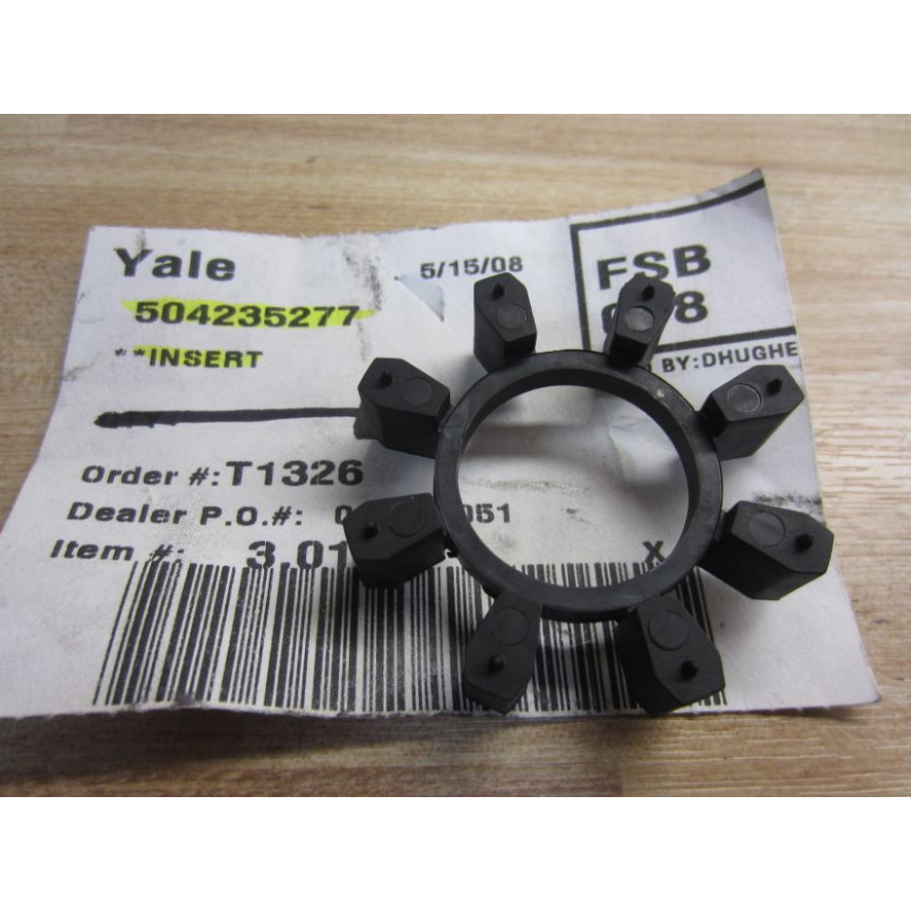 Yale 504235277 Coupling - New No Box