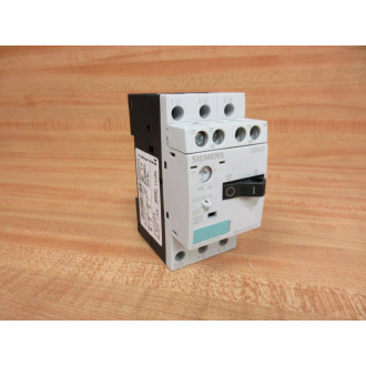 Siemens 3RV1-011-0JA10 Circuit Breaker 3RV10110JA10 With 3RV1901-1E - New No Box