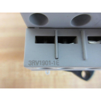 Siemens 3RV1-011-0JA10 Circuit Breaker 3RV10110JA10 With 3RV1901-1E - New No Box