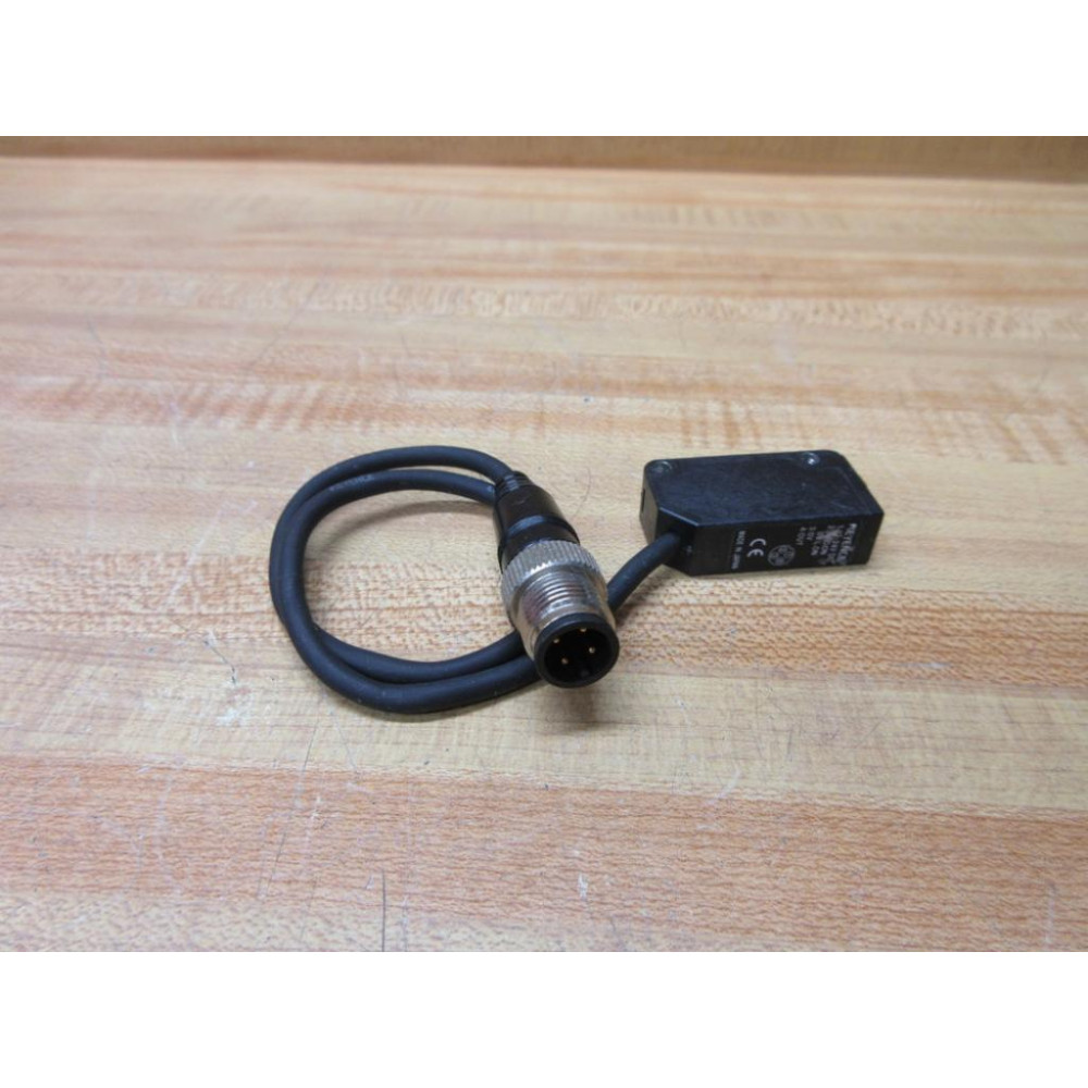 Keyence PZ-M63 Retro-Reflective Connector PZM63 - Used
