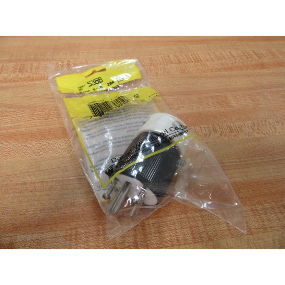 Woodhead 5366 Plug-Safeway