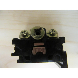 Fuji AC250V6A600V2A Contact Block NC (Pack of 4) - Used