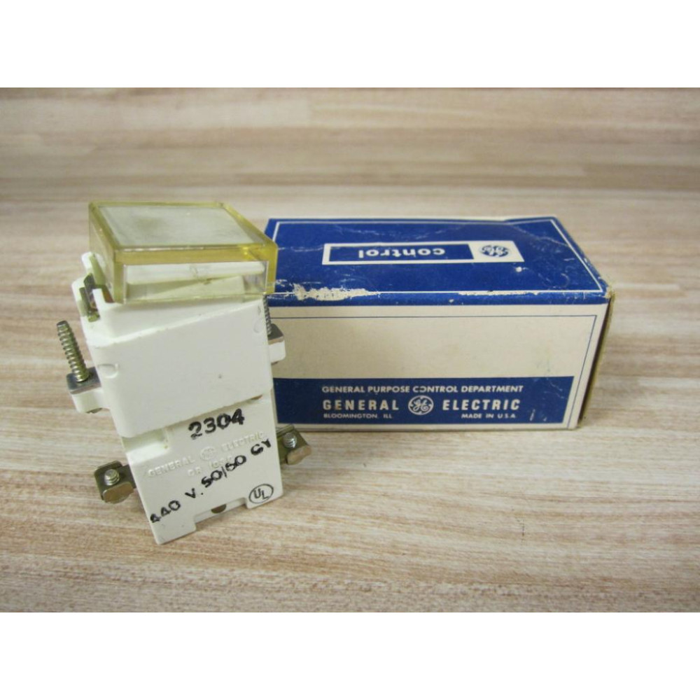 General Electric CR103C2304 Indicating Light 440V - 5060 CY