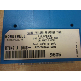 Honeywell R7847 A 1058 Rectification Flame Amplifier - Used