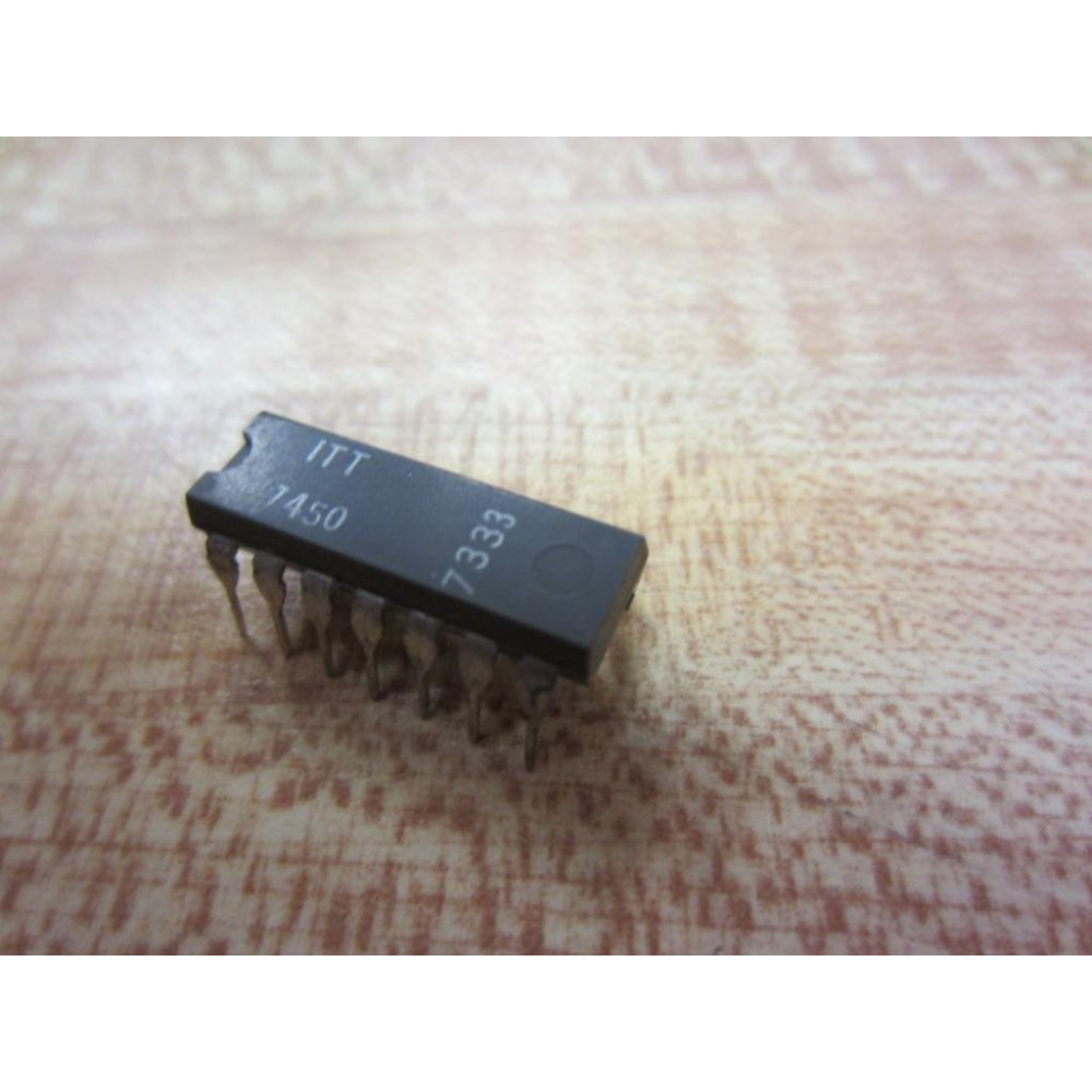 ITT 7450 Integrated Circuit