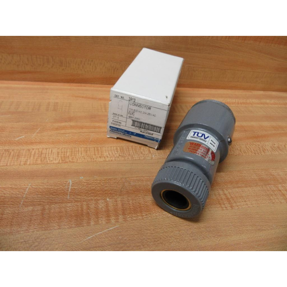 Russellstoll 3913 Thomas & Betts Female Connector