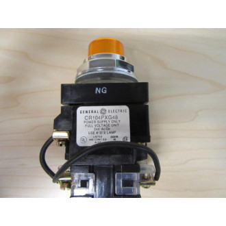 General Electric CR104PLT18M Push Button Switch