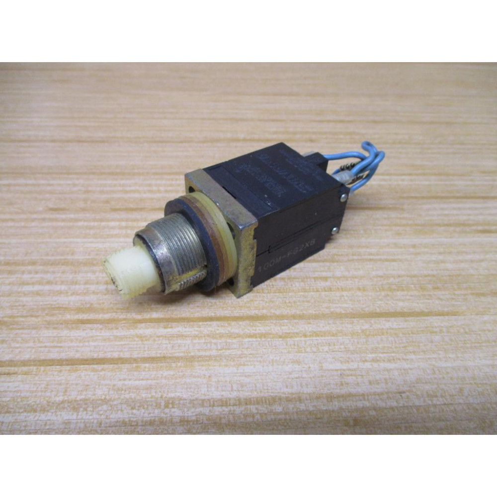 Joslyn Clark 100M-FG2XB Sylvania Push Button 100MFG2XB - Used