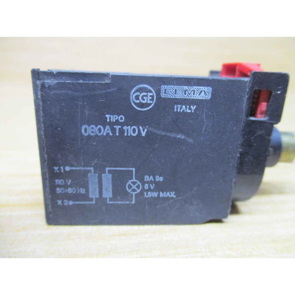 General Electric 080AT110V GE Illuminated Push Button - Used