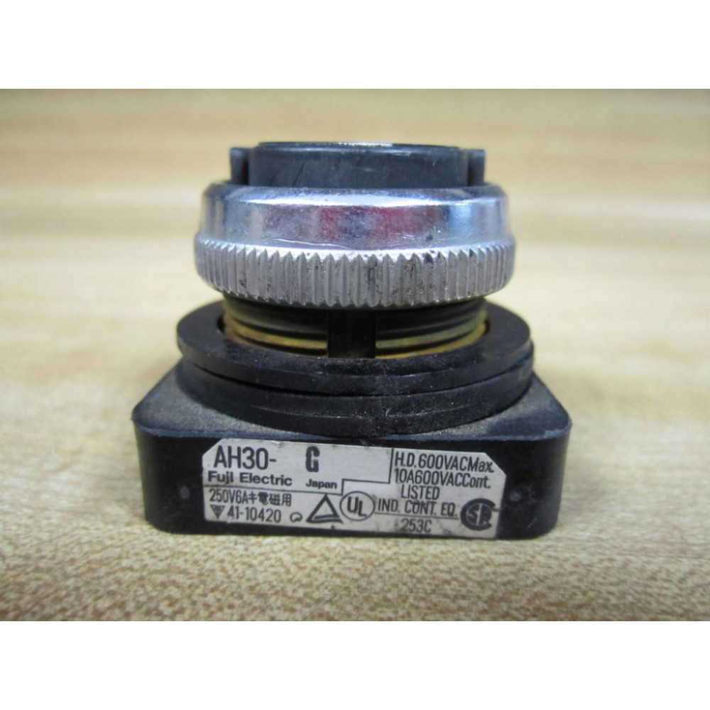 Fuji Electric AH30-G Push Button AH30G Black - Used