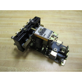 Square D 8508-A0-60 Machine Tool Relay 8508-AO-60 - Used