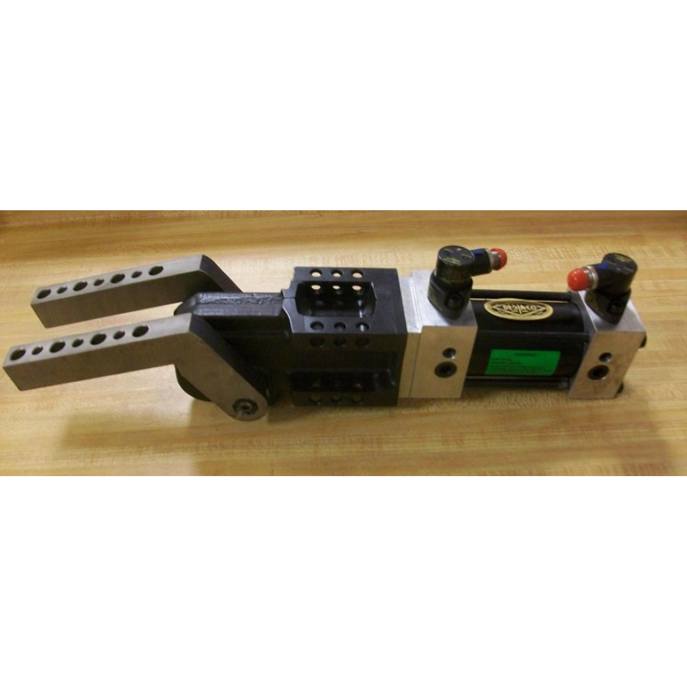 Destaco 961MAD-X228M-90-81-11-SS Clamp - Used