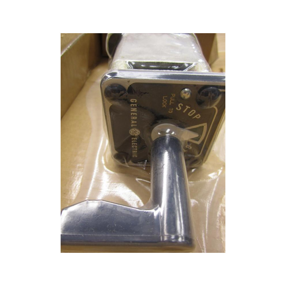General Electric C4B33T1F1P1 Control Switch