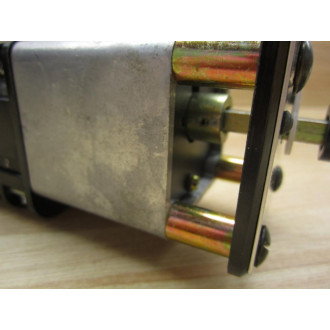 General Electric E4B50T1F1P1 Type SBM Switch