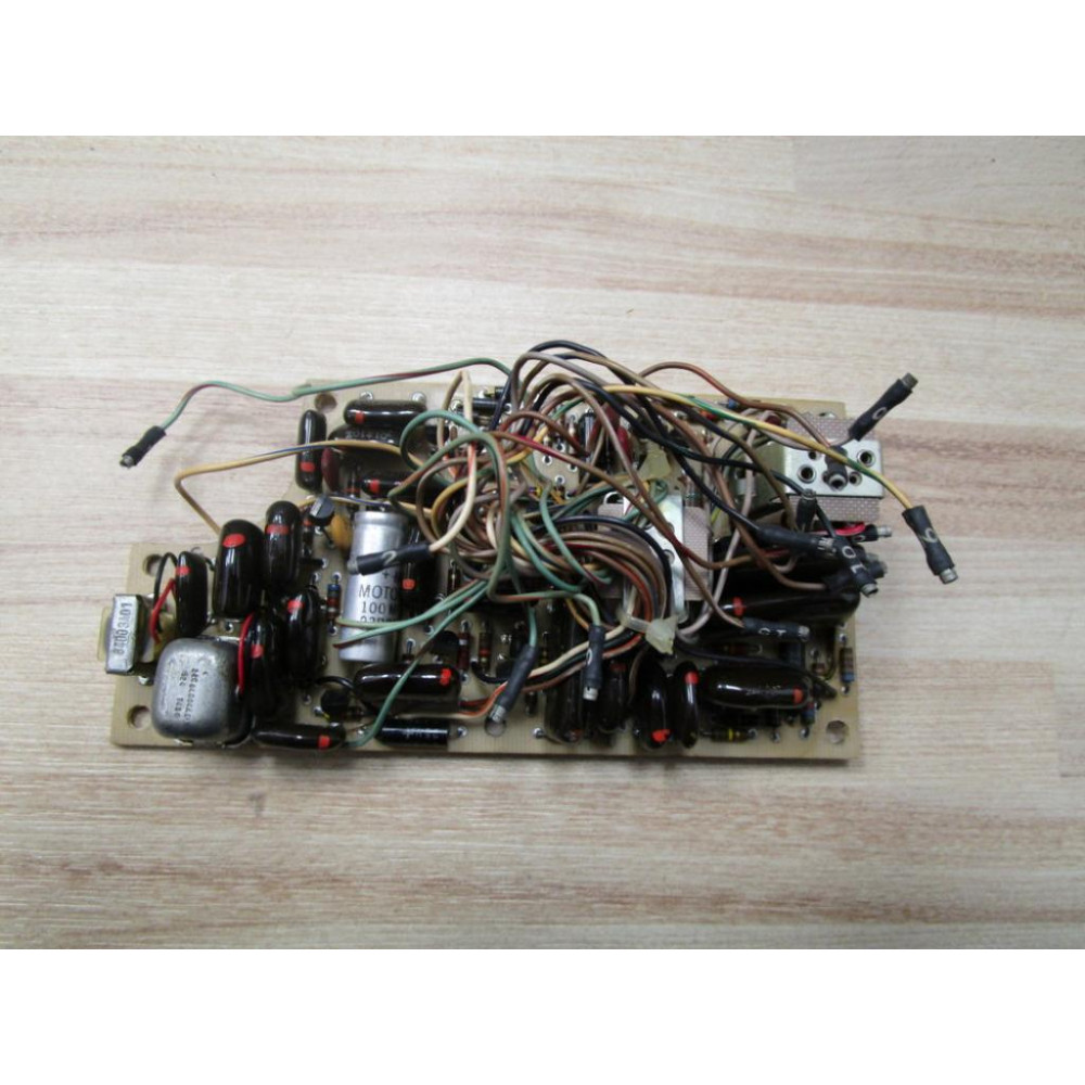 Motorola 84E84389C01-0 Circuit Board TLN4448A2 - Used
