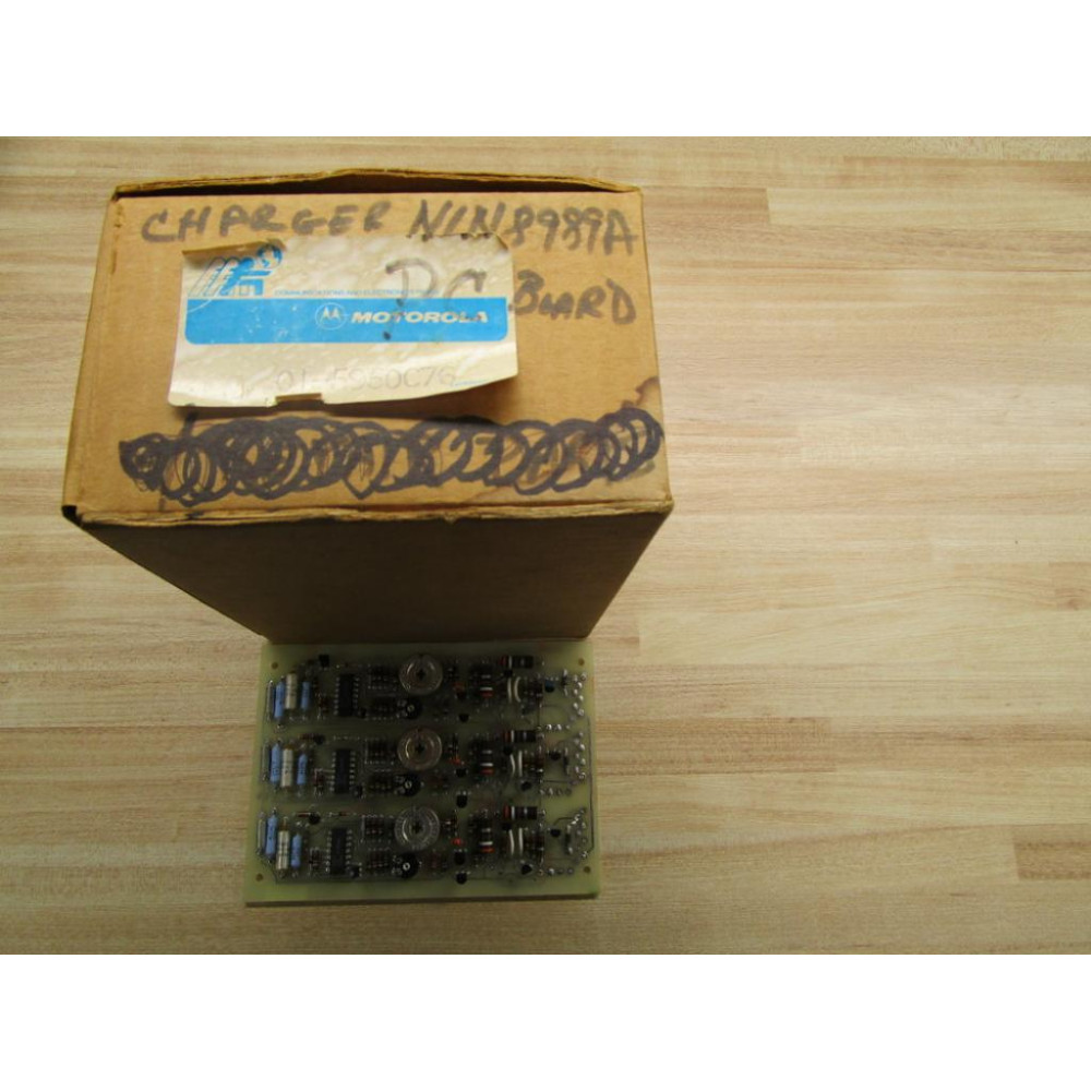 Motorola 01-5950C76 Circuit Board