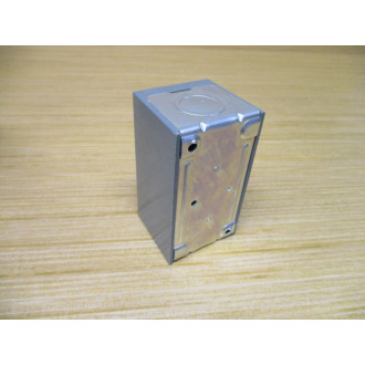 Cutler Hammer 10250H5204 Push Button