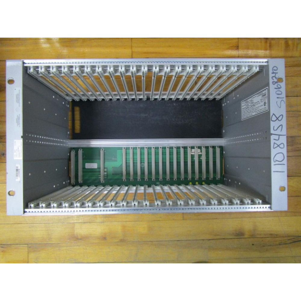 Fisher Controls CP6701 InputOutput Rack - Used