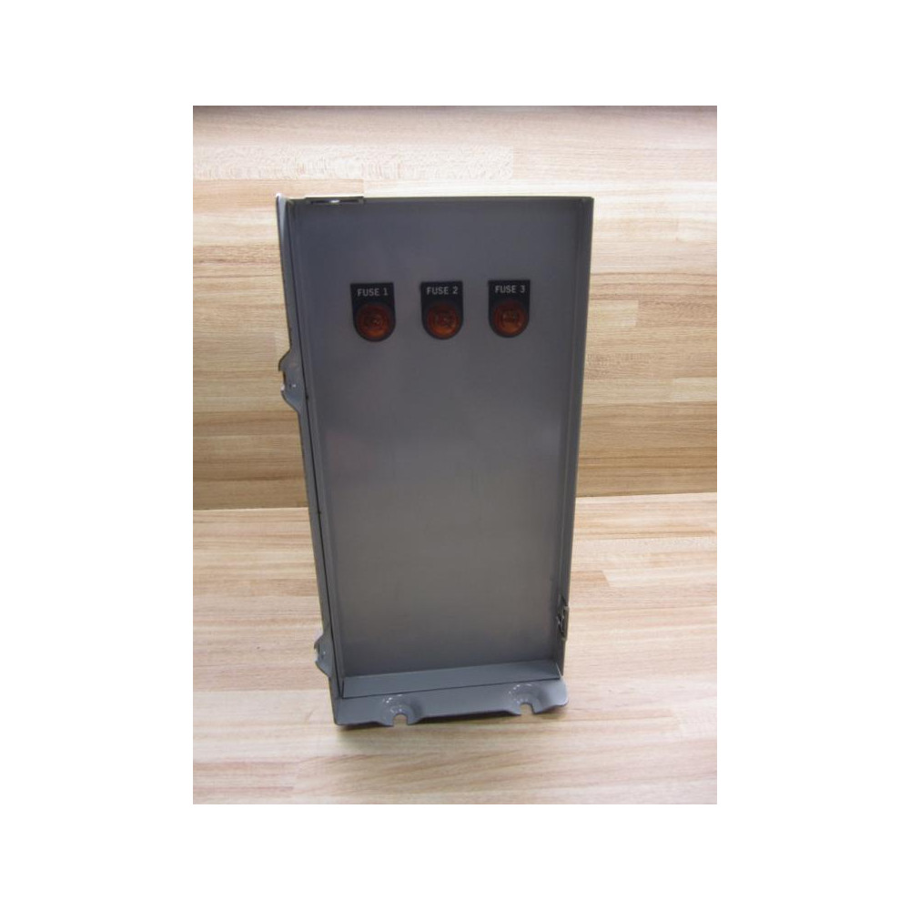 Versatex 8204019 Capacitor VM43E2NAF3 - New No Box