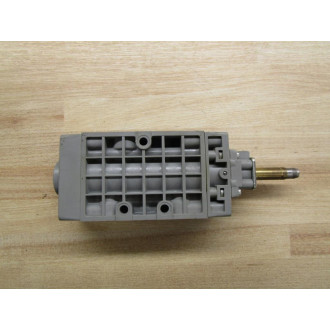 Bosch 0 820 018 126 Valve - Used