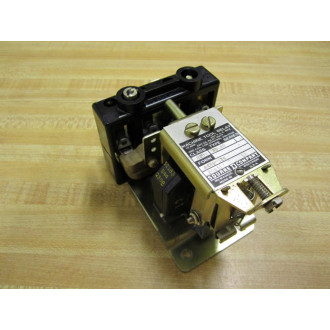 Square D 8501-AO-40 Relay 8501-A0-40 Ser B, 120V110V Coil - Used
