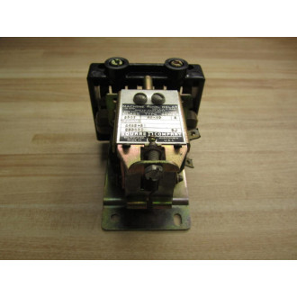 Square D 8501-AO-40 Relay 8501-A0-40 Ser B, 120V110V Coil - Used
