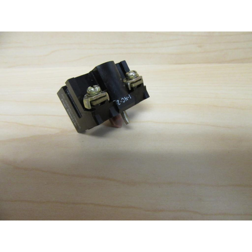 Fuji AC250V6A600V2A Contact Block WExtended Plunger - New No Box