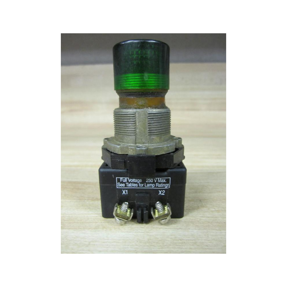 Automation Direct 800 Pilot Light Green Lens - Used