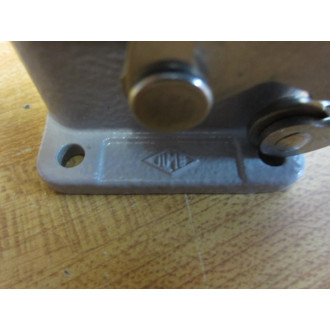 ILME 23702 Bulkhead Mounting Housing WSingle Lever - New No Box