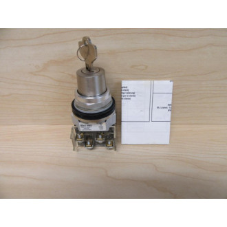 Allen Bradley 800T-H42B Selector Switch - New No Box
