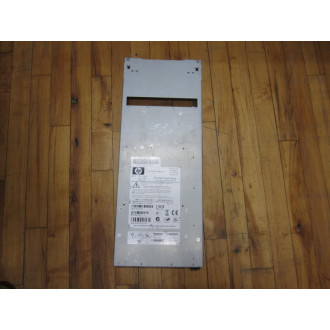 HP 30-10010-02 352 Fibre Channel Switch 30-10010-S2 - Used