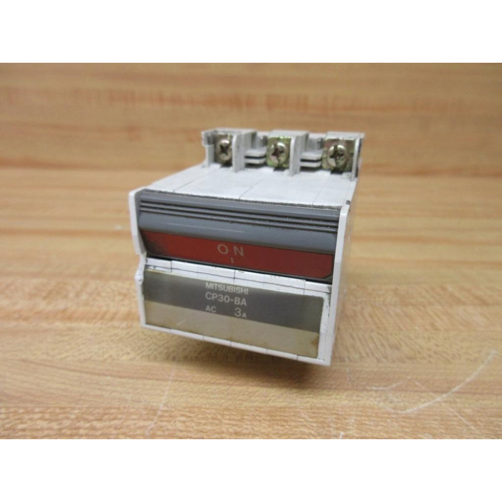 Mitsubishi CP30-BA-3P-3A Circuit Protector CP30BA3P3A Cracked Housing - Used