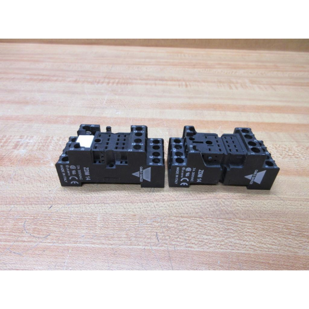 Carlo Gavazzi ZDM-14 Relay Socket ZDM14 (Pack of 2) - Used