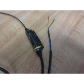 Omron E2EC-C3D2 Proximity Sensor E2ECC3D2 - New No Box