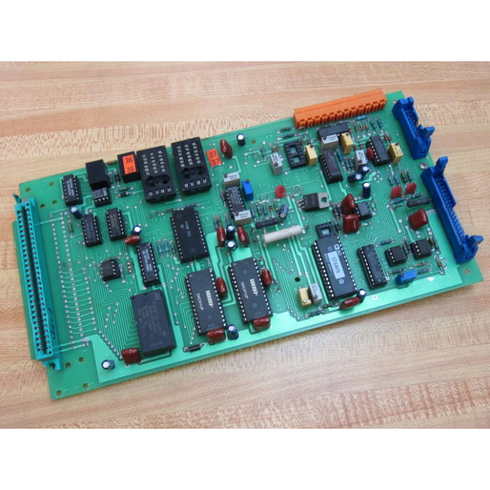 CNI 0001E Circuit Board WO 1 Connector Latch - Used