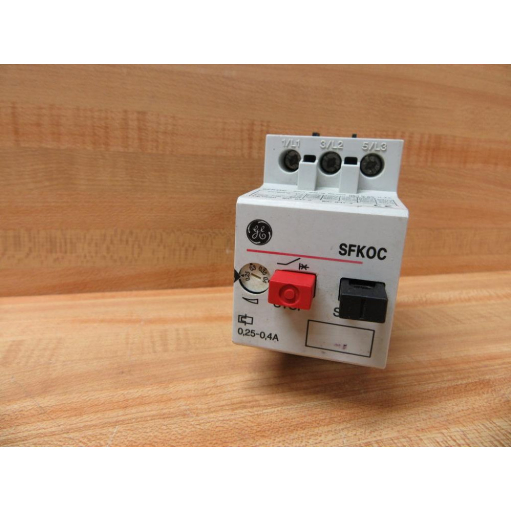 General Electric SFK0C Manual Motor Starter GE Chipped - Used