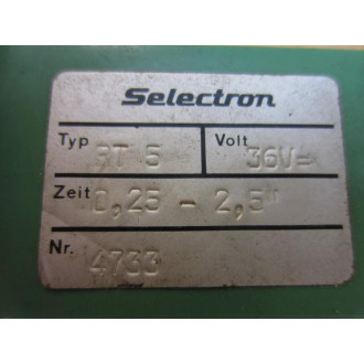 Selectron 4733 Timing Relay RT-5 - Used