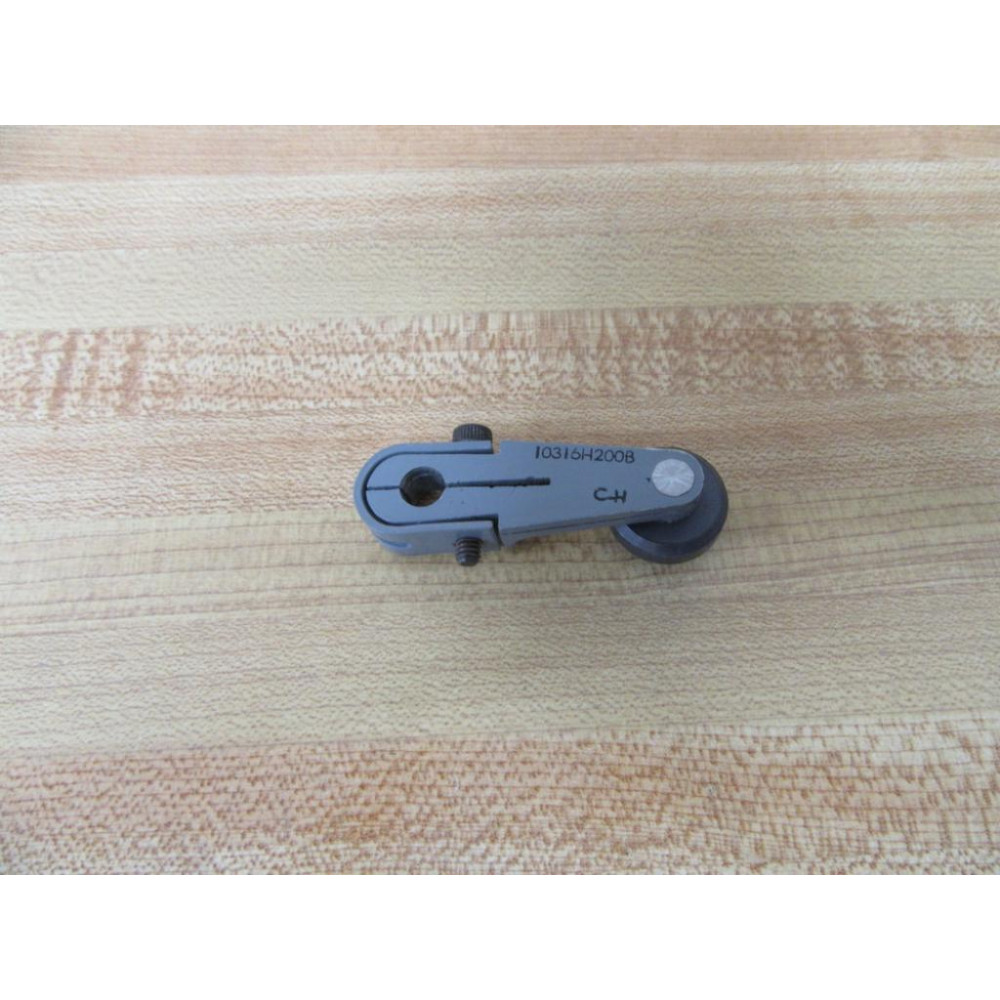 Cutler Hammer 10316H200B Roller Rotary Lever - New No Box