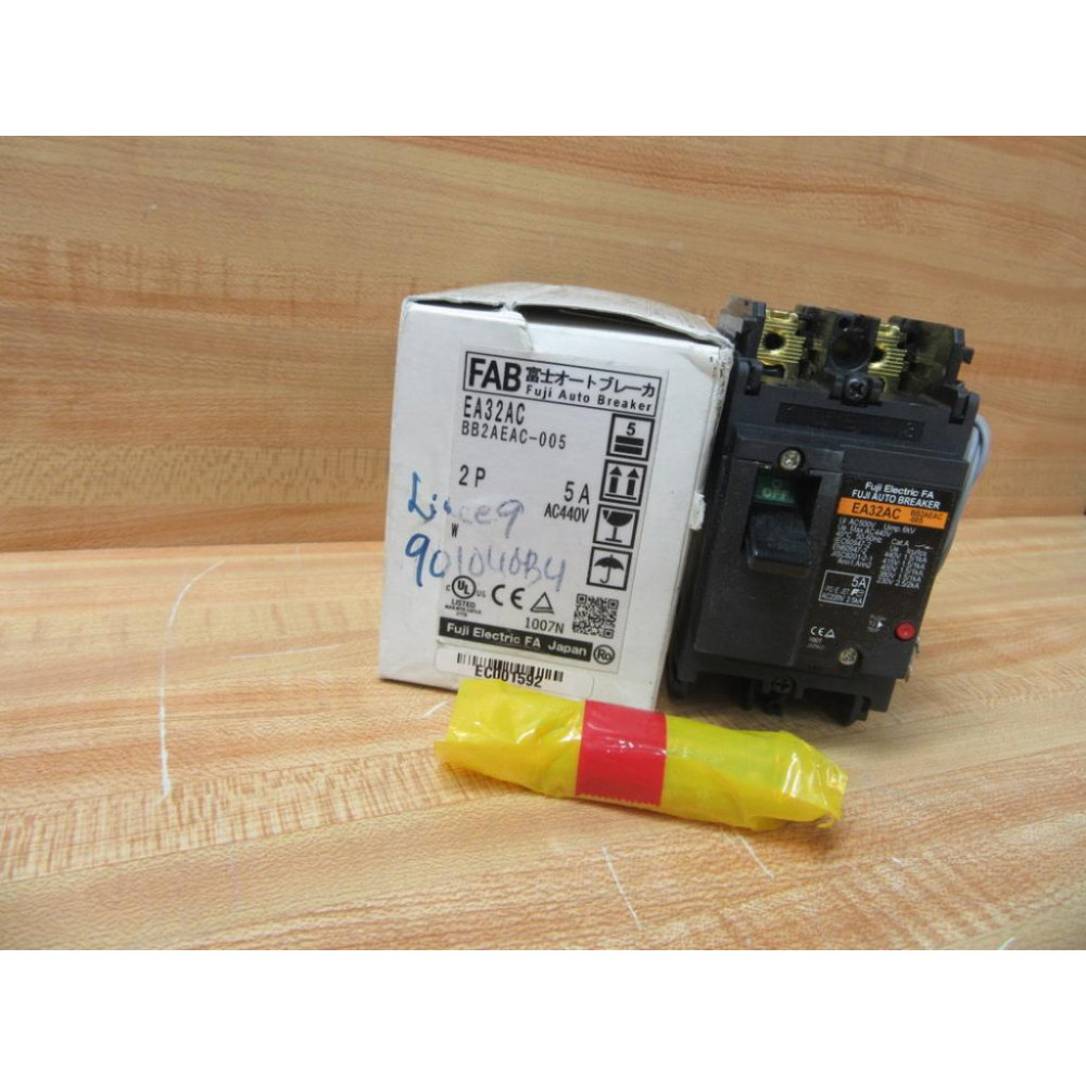 Fuj EA32AC Auto Breaker 5A 2P BB2AEAC-005
