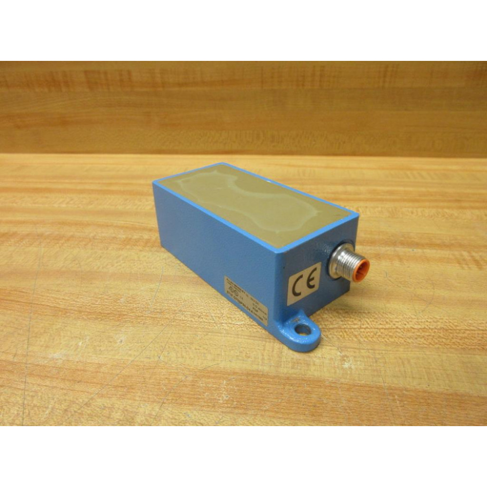 Allen Bradley 871F-D70NP50-D4A Proximity Sensor 871FD70NP50D4A - Used