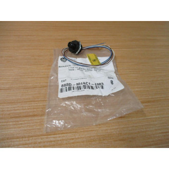 Allen Bradley 888D-M4AC1-0M3 Receptacle 888DM4AC10M3 Ser. B