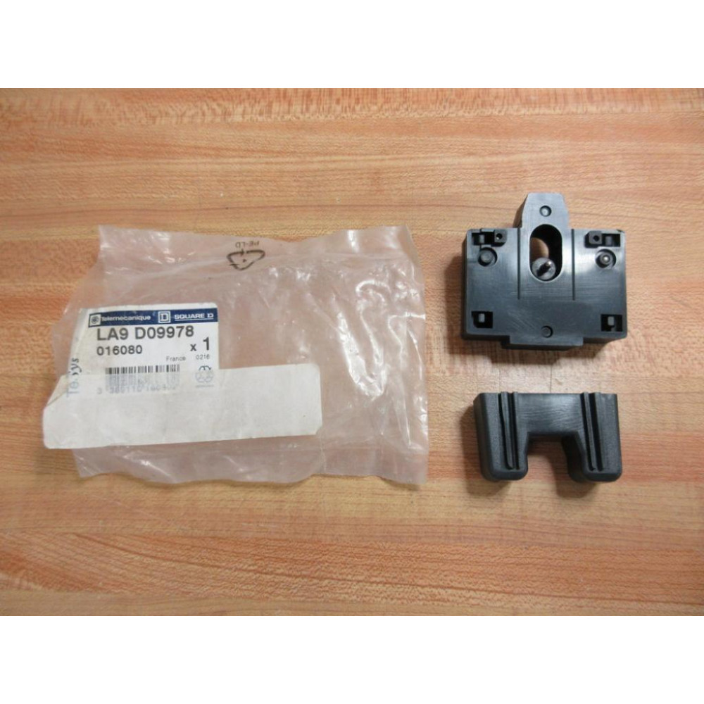 Telemecanique LA9-D09978 Contactor Starter Accessory LA9D09978