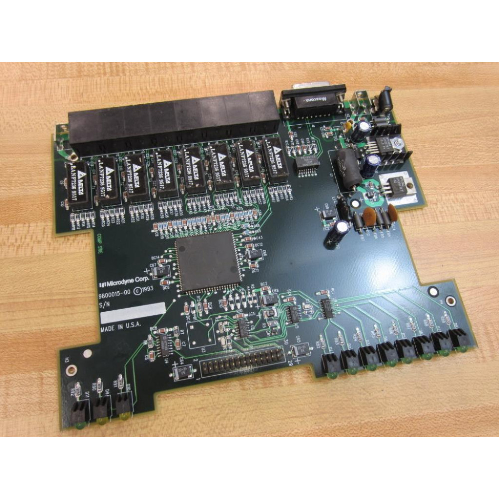 Microdyne 9800015-01 Circuit Board 9800015-00 - Used
