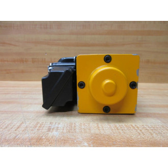 Parker HHB4085001 Solenoid Valve - Used