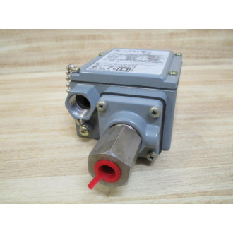 Square D 9012 GCW-2 Pressure Switch 9012GCW2 Series C - New No Box