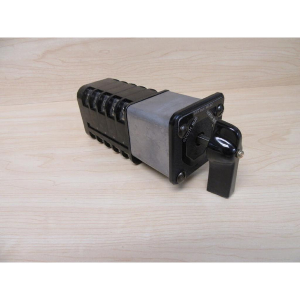 General Electric E3E10S1S2L1 Rotary Selector Switch - New No Box